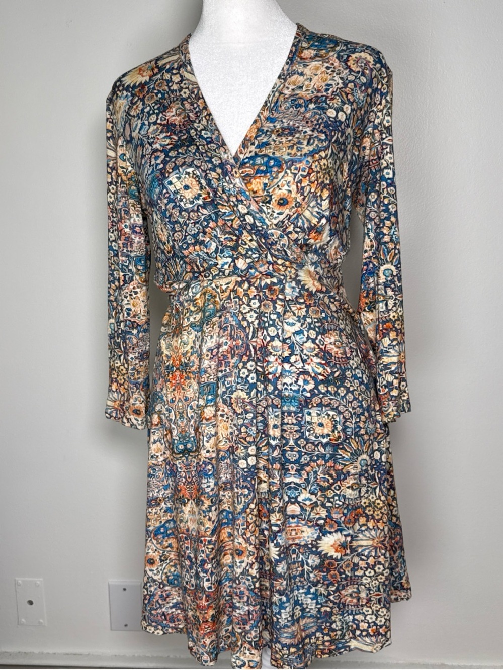 PERUVIAN CONNECTION Malta Floral Medallions Printed Jersey Dress Size Small